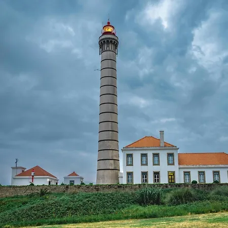 Апартаменты In Nova De Gaia